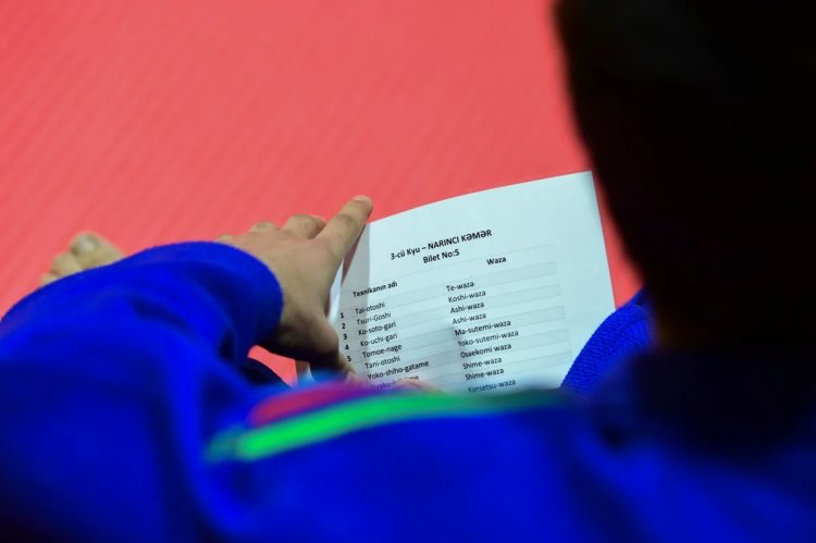 Gəncə İdman Sarayında kəmər dərəcələri üzrə imtahan keçirildi