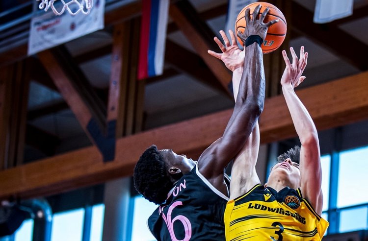  "Sabah" Çempionlar Liqasında Almaniya klubuna qalib gəldi