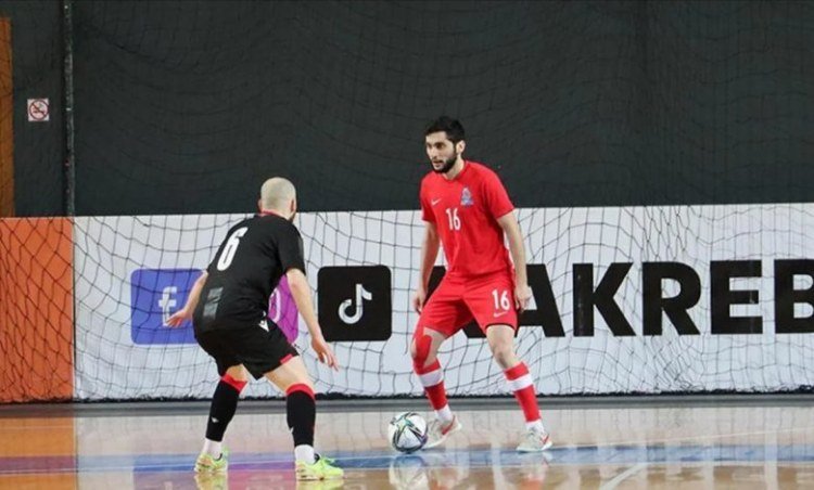  "Komandamız oyundan-oyuna yaxşı tərəfdən seçilir"