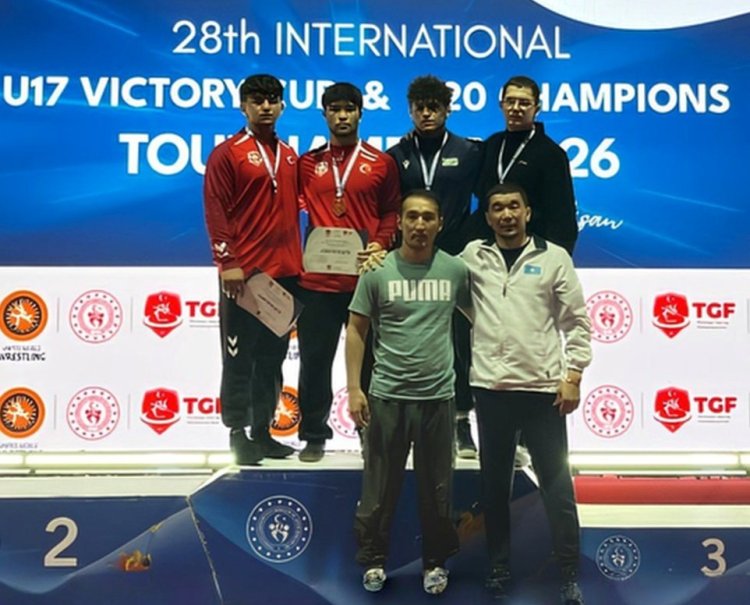  Daha 6 güləşçimiz "Zəfər Kuboku"nda medal qazandı