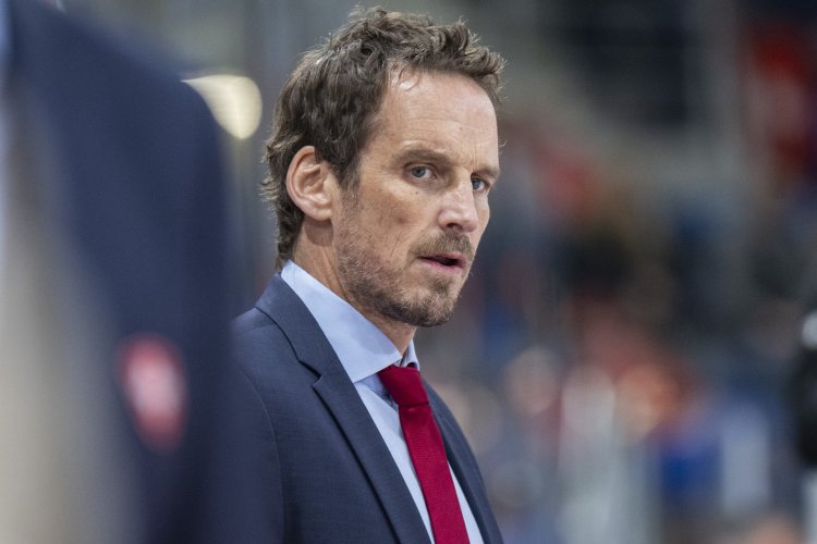  Yığmanın baş məşqçisi COVİD pasportunu saxta düzəltdirib