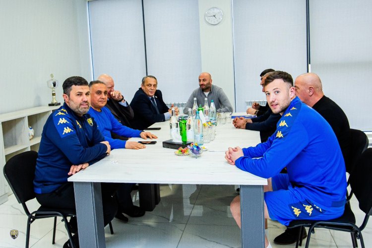 Bu "Kəpəz"in bir yiyəsi var?