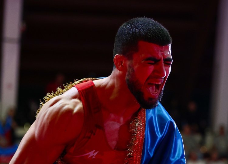 "Tarixi uğurumu qızıma həsr edirəm" - 4 qat Avropa çempionu