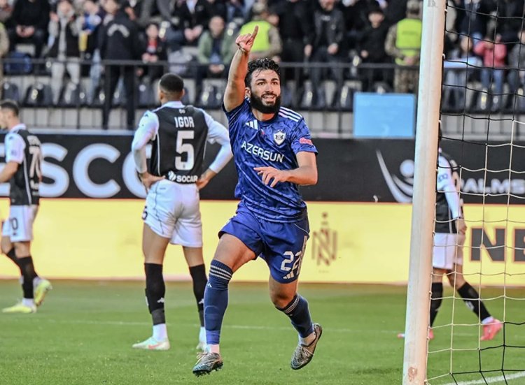 Musa Qurbanlı "Qarabağ"ın səfərdə yubiley qolunun müəllifi oldu