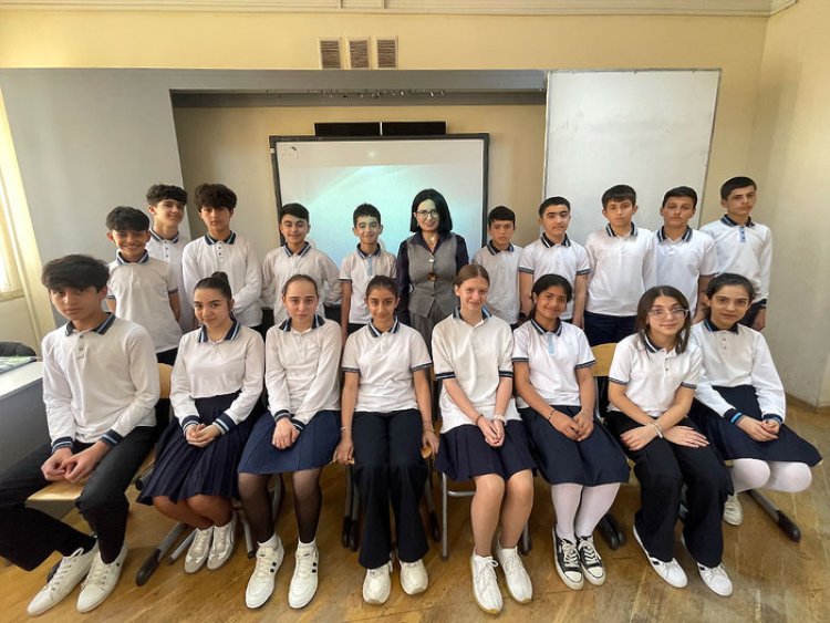 UEFA Bakıda uşaq hüquqlarının qorunmasına dair tədbir keçirdi