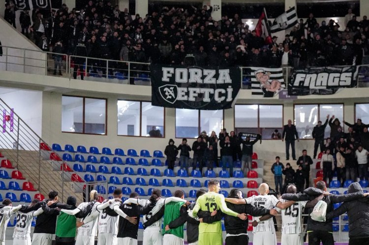 İntizam Komitəsi "Neftçi" 13 min, "Qarabağ"ı 7 min manat cərimələdi