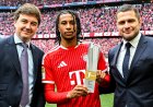  Almaniya Bundesliqasında mövsümün futbolçusu seçildi