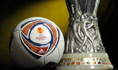 UEFA Avropa Liqasında yarımfinal: Finalçılar bu axşam məlum olacaq