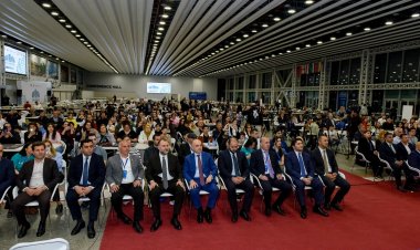  Bakıda mükafat fondu 50 min dollar olan yarışa yekun vuruldu