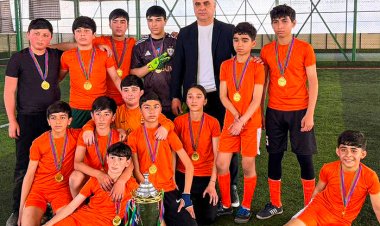   Məktəblilər arasında keçirilən minifutbol turniri başa çatdı