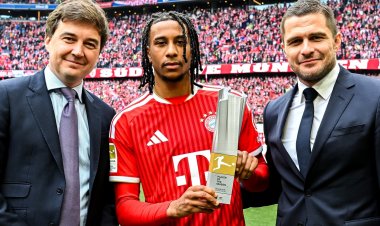  Almaniya Bundesliqasında mövsümün futbolçusu seçildi
