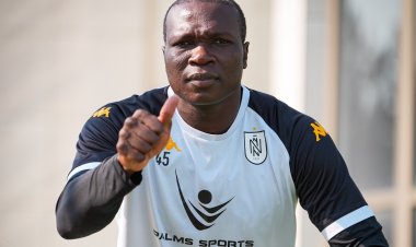 Vensan Abubakar "Neftçi"yə lazım olmadı - Yenə Türkiyədə oynayacaq