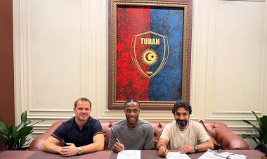 RƏSMİ: "Turan Tovuz" kolumbiyalı müdafiəçisi ilə müqaviləni uzatdı