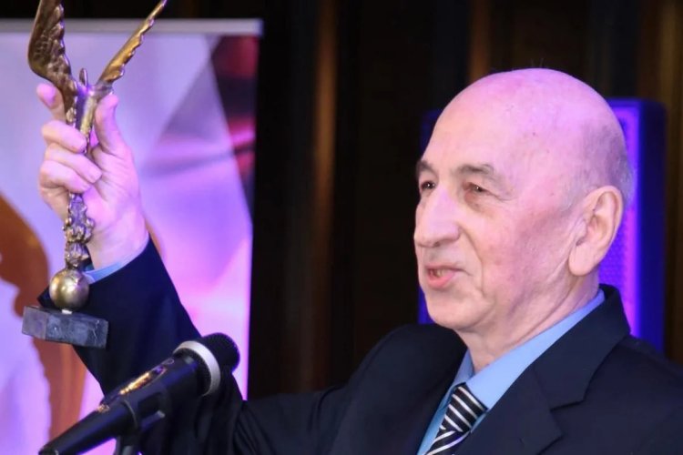  Boris Xetaqurovun "50 il futbolda" kitabının təqdimatı keçirildi
