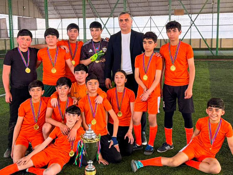   Məktəblilər arasında keçirilən minifutbol turniri başa çatdı