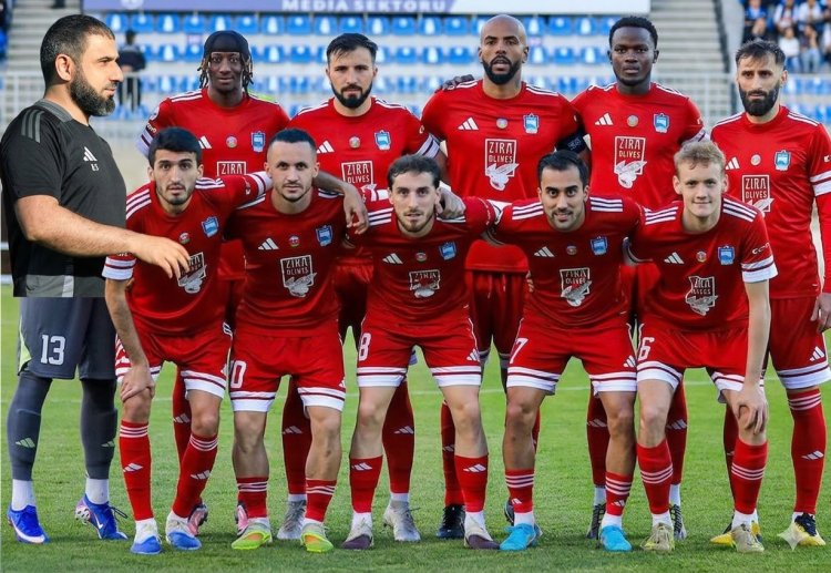 Rəşad Sadıqov 5 futbolçunu göndərdi - "Təmizləmə əməliyyatı"