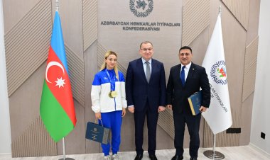  Sədr Avropa çempionu ilə görüşdü