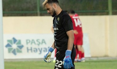  Premyer Liqa klubunda ilk ayrılıq