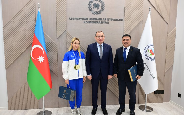  Sədr Avropa çempionu ilə görüşdü