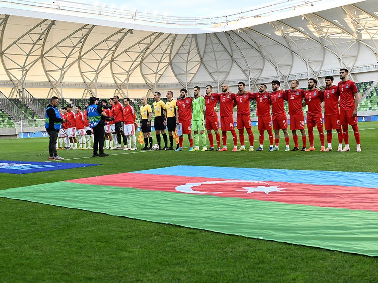 Azərbaycan millisi San Marino yığmasını qəbul edir - YENİLƏNİR