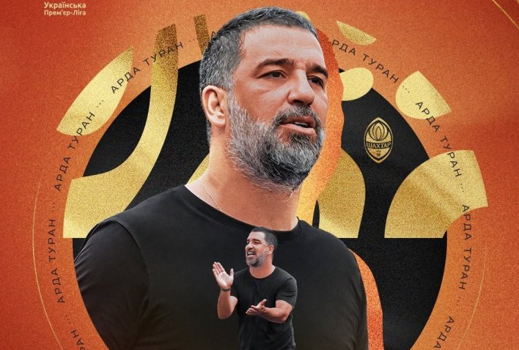 Arda mövsümün məşqçisi seçildi