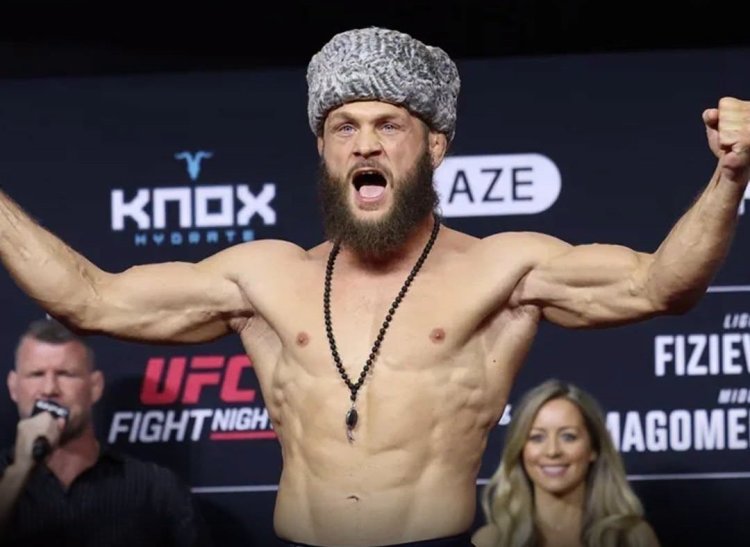 Fiziyev Bakıda keçirilən UFC-nin əsas döyüşündə qalib gəldi