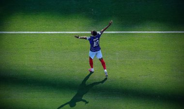 Fransa yığması DÇ-də 1/8 finala çıxdı - Mbappe Messiyə şərik oldu