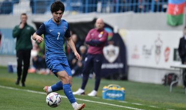Yığma komandamızın futbolçusu Qırğızıstan klubunda oynayacaq