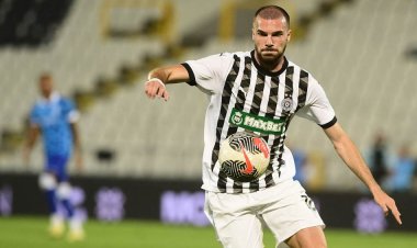  "Qarabağ"dan 9-cu transfer gəlir
