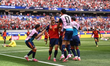 Dünya çempionatında daha bir yarımfinalçının adı məlum oldu 