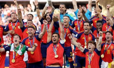 İspaniya dünya çempionu oldu!