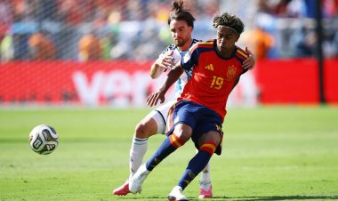 İspaniyanın təkqapı oynayıb dünya çempionu olduğu matç - VİDEO