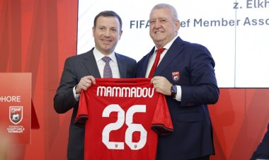ŞOK OLAY! Elxan Məmmədov Azərbaycan futboluna geri döndü