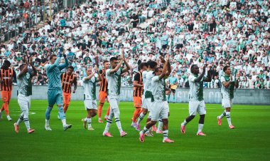 Toral Bayramov Arda Turanlı "Şaxtyor"la matçda forma geyindi 