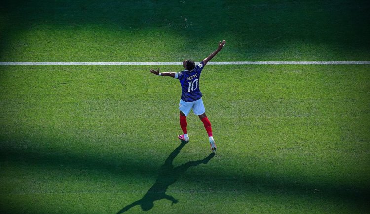 Fransa yığması DÇ-də 1/8 finala çıxdı - Mbappe Messiyə şərik oldu
