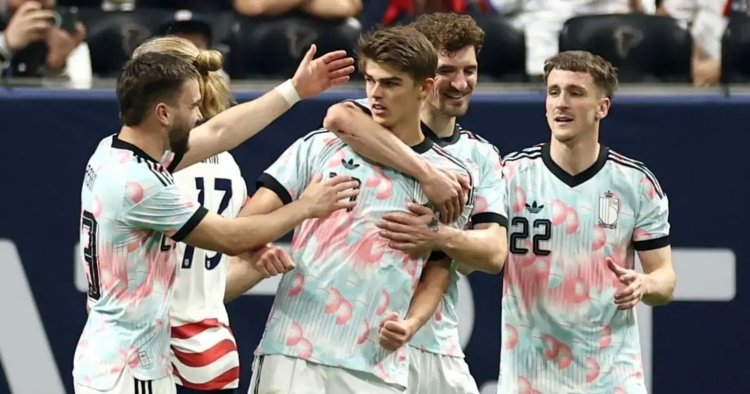 Belçika futbolçuları 1/4 finalda