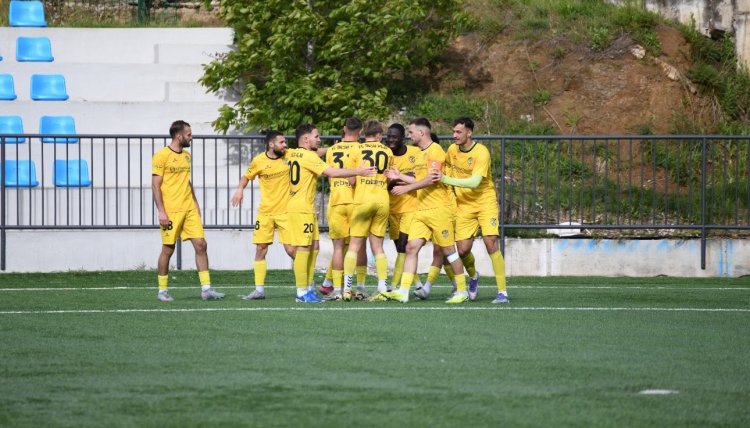 "Neftçi"nin futbolçusu Albaniya klubunda oynayacaq - FOTO