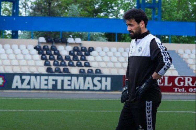  Əmrah Buludla yollar ayrıldı