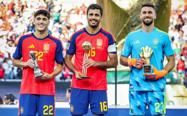 Rodri, Simon, Kubarsi və Mbappe - Dünya Kubokunun ən yaxşıları 