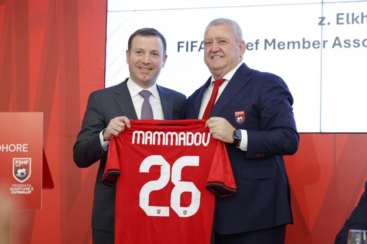 İLGİNC OLAY! Elxan Məmmədov Azərbaycan futboluna geri döndü