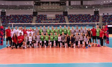  Azərbaycan yığması iki dəfə Belarus millisinə qalib gəldi