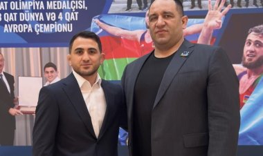 46 yaşlı İlham Zəkiyev 10-cu Avropa çempionluğu üçün gedir