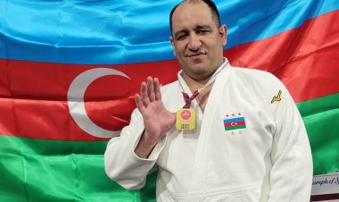 İlham Zəkiyev karyerasında 10-cu dəfə Avropa çempionu oldu!