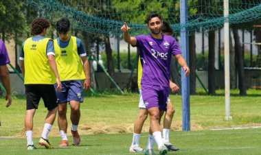 Bölgə klubunda növbəti ayrılıq