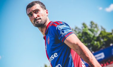 Mahir Emrelinin çıxış etdiyi "Rakuv"da baş məşqçi yola salındı