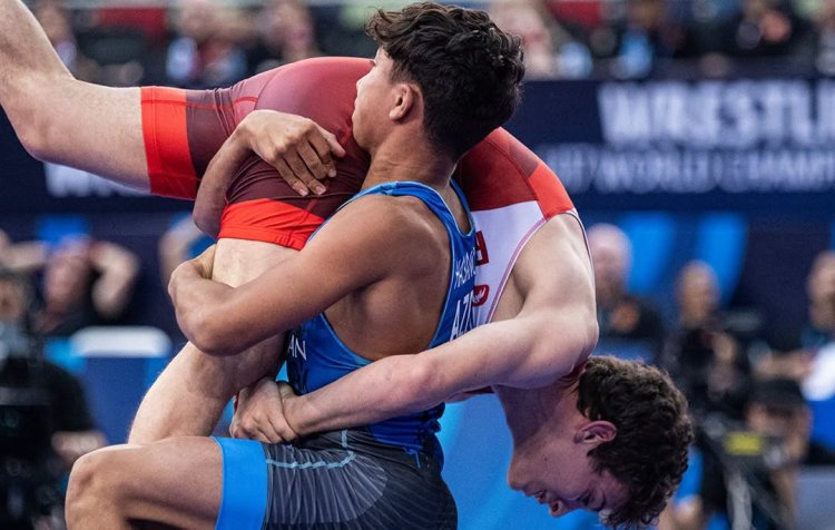 Dünya çempionatında bu gün ilk və son qızıl medalı qazana bilərik