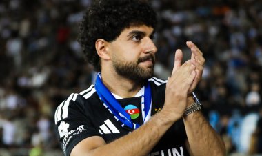 VİDEO: "Top-5" liqalarda oynadı, "Qarabağ"la müqavilə bağladı
