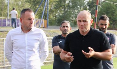 Fariz Nəcəfov "Qəbələ"də yeni baş məşqçini komandaya təqdim etdi