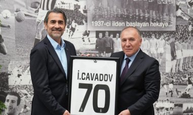  "Neftçi" rəhbərliyi İsgəndər Cavadovla görüşüb təbrik etdi