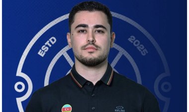  Azərbaycan millisinin məşqçisi bu klubda da fəaliyyət göstərəcək